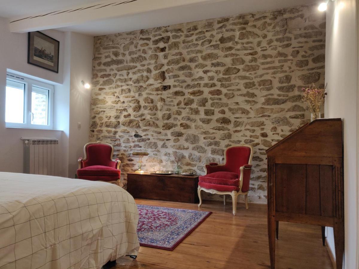 Chambre Double En Pleine Nature "La Clairiere De L'Ange" Peyrins Exteriér fotografie